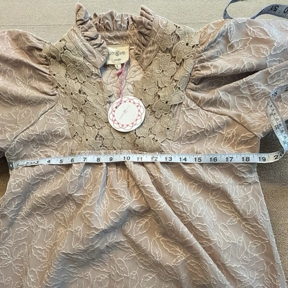 NWT Women's Umgee Jacquard Dress Small Beige Lace‎ Puff Sleeve Floral Boho Shift